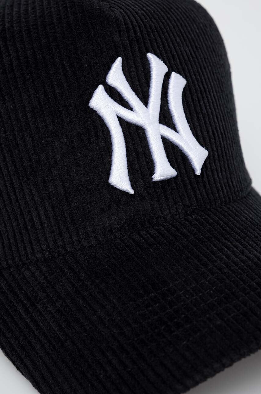 Купити Кепка 47 brand MLB New York Yankees колір чорний з аплікацією – головне зображення