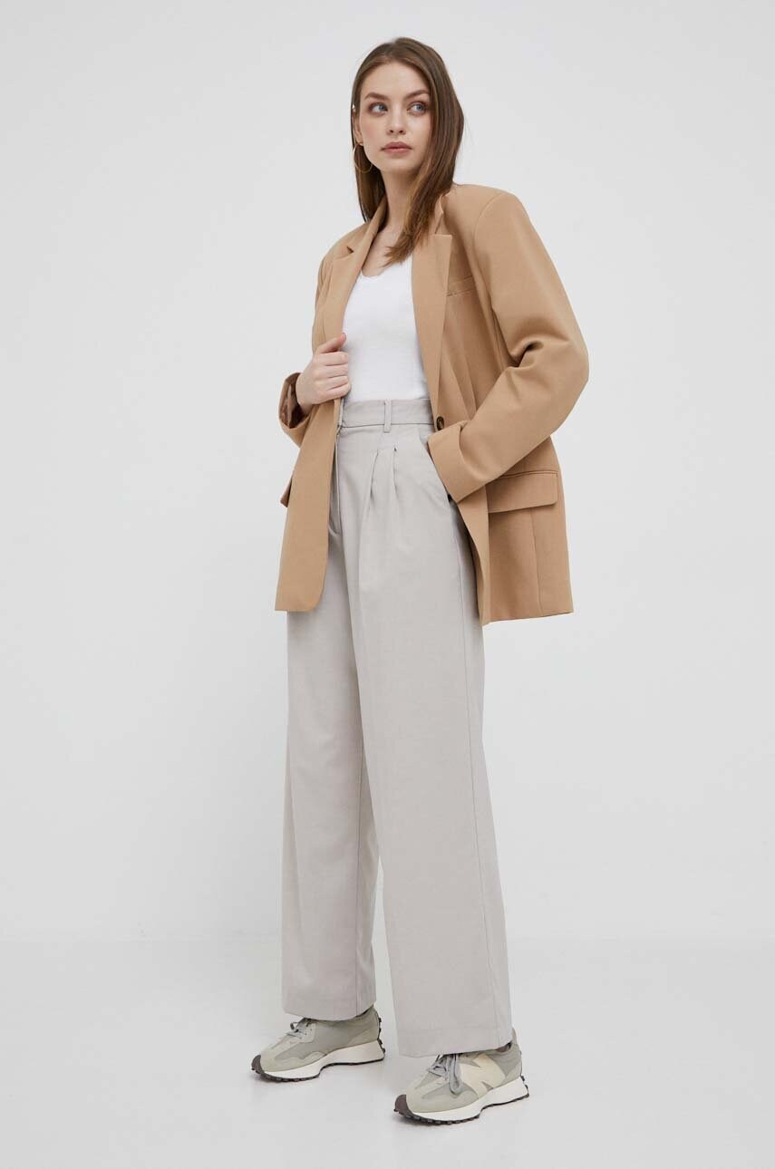 Топ Dkny колір білий