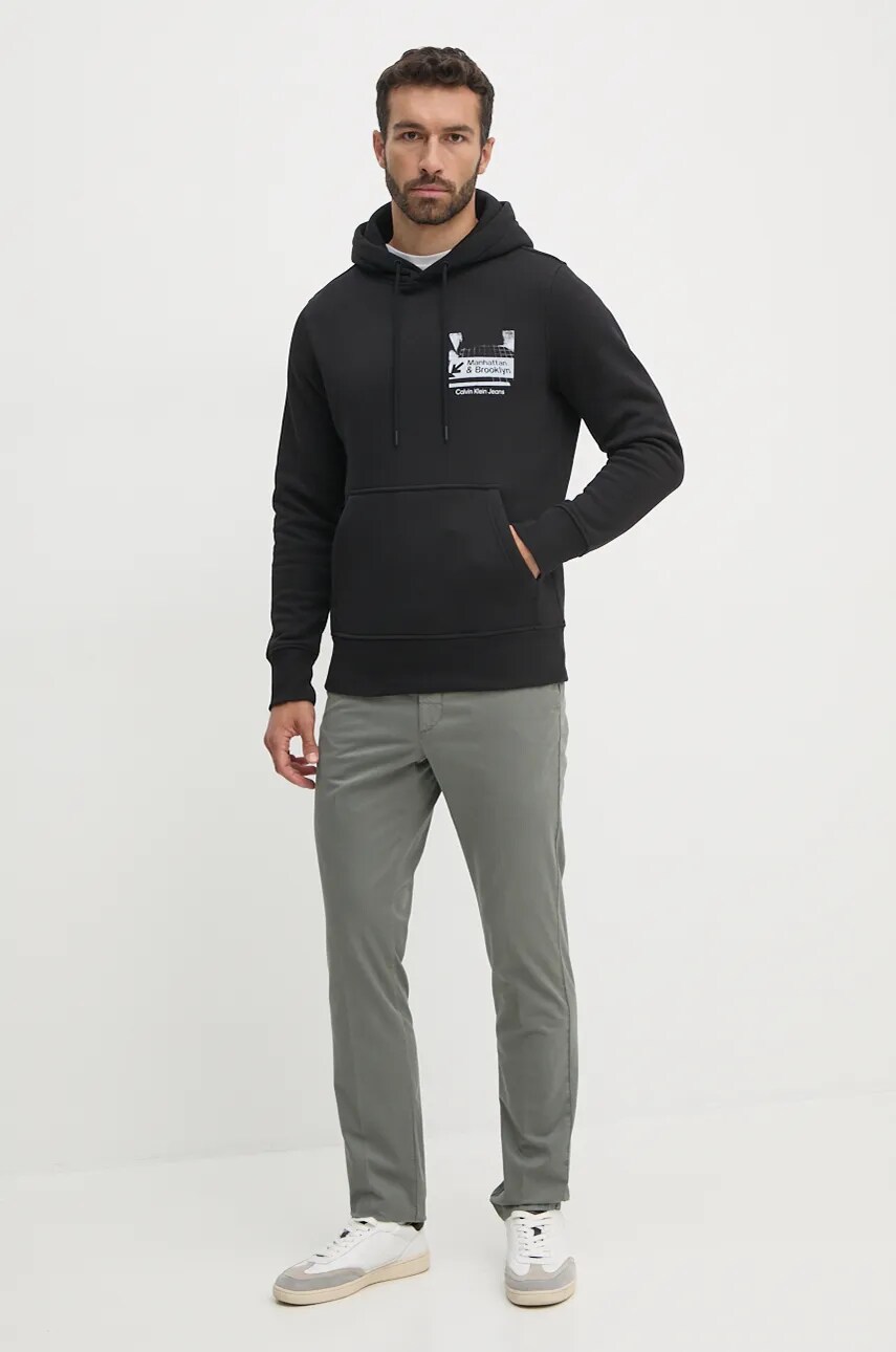 Кофта Calvin Klein Jeans чоловіча колір чорний з капюшоном з принтом J30J326880