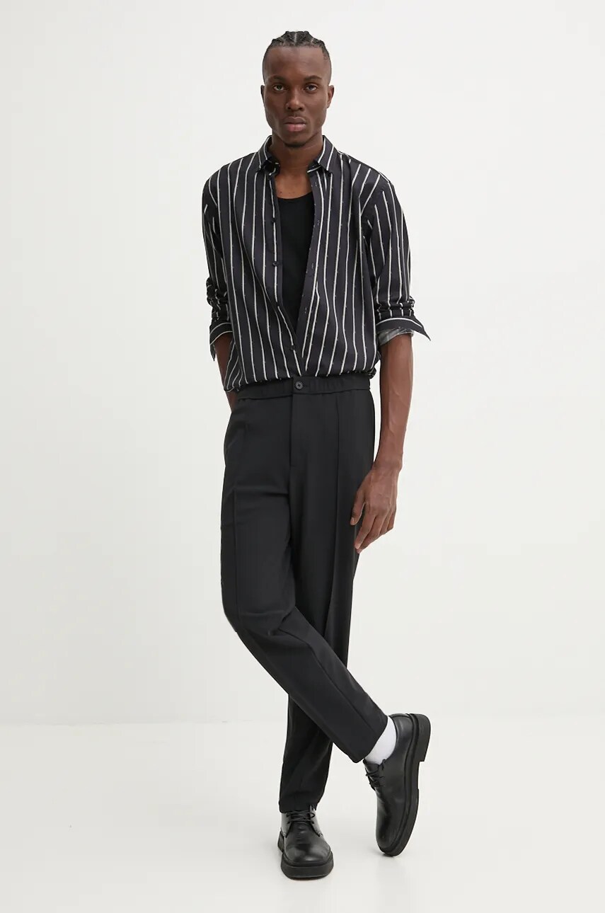 Сорочка Bruuns Bazaar VaniBBGilly чоловіча колір чорний regular комір button-down BBM2402