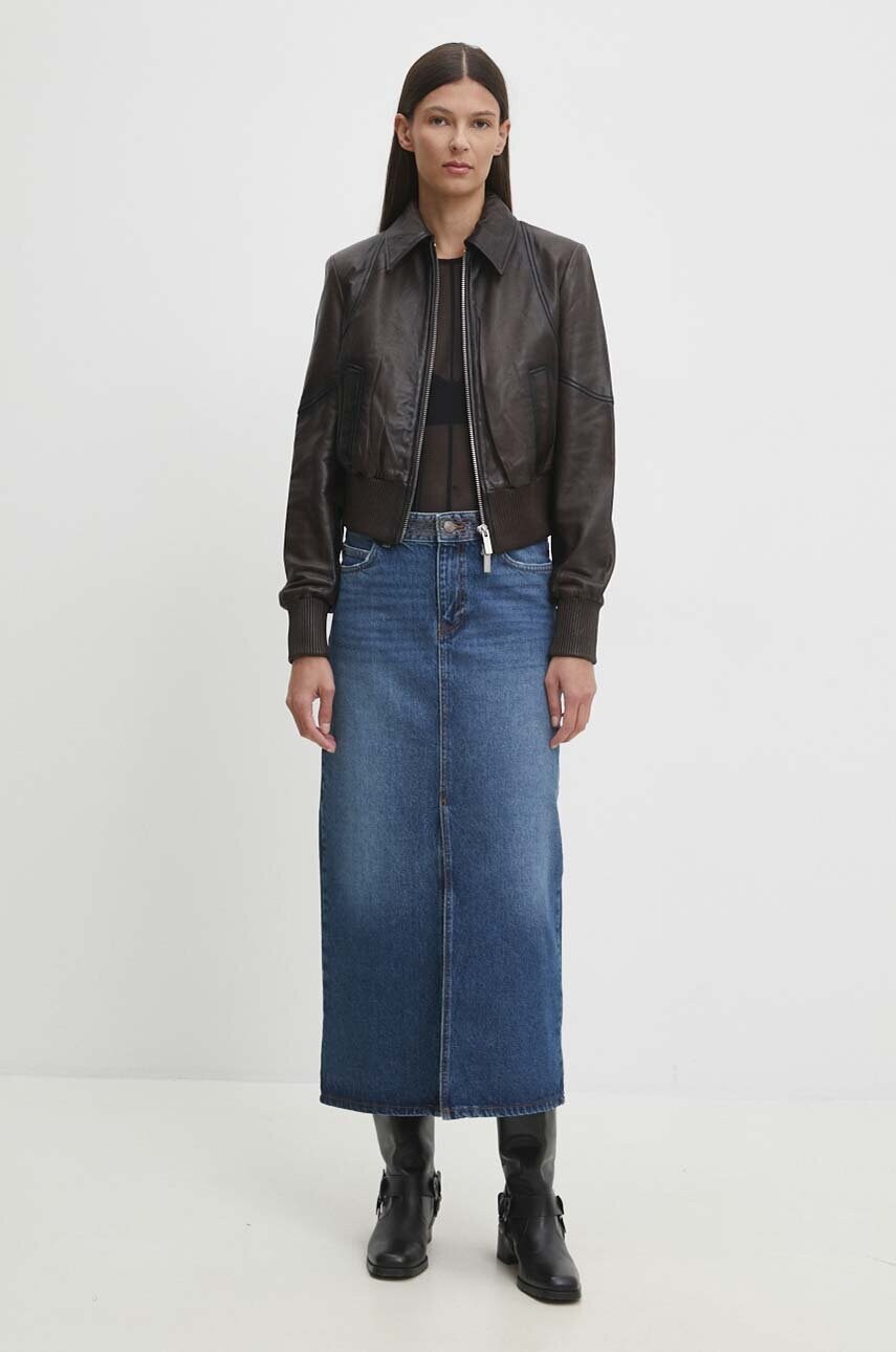 Шкіряна куртка Remain Short Bomber Jacket жіноча колір коричневий перехідна 501933493