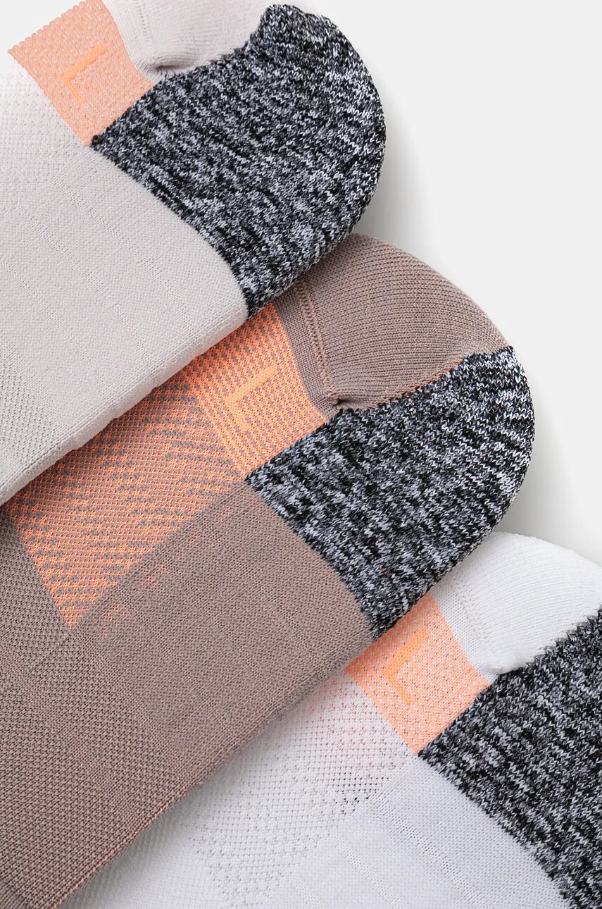Шкарпетки Under Armour Breathe 3-pack жіночі колір сірий 1387052