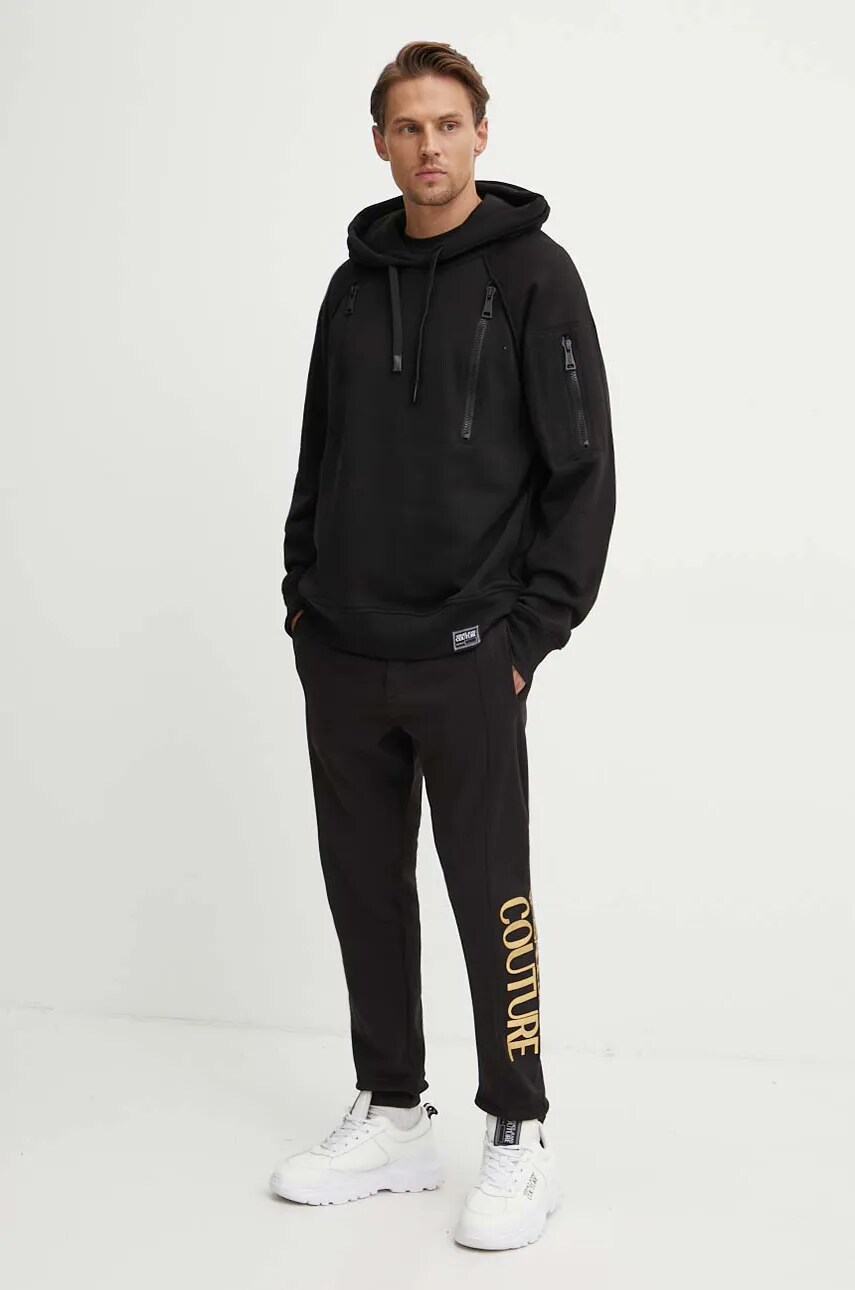 Купити Бавовняні спортивні штани Versace Jeans Couture колір чорний з принтом 77GAAT05 CF00T