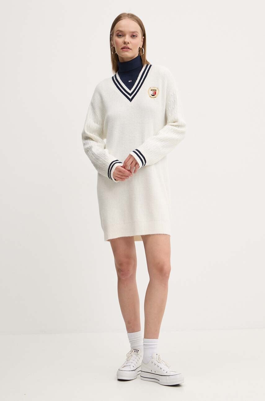 Сукня Tommy Jeans колір бежевий mini пряма DW0DW19810