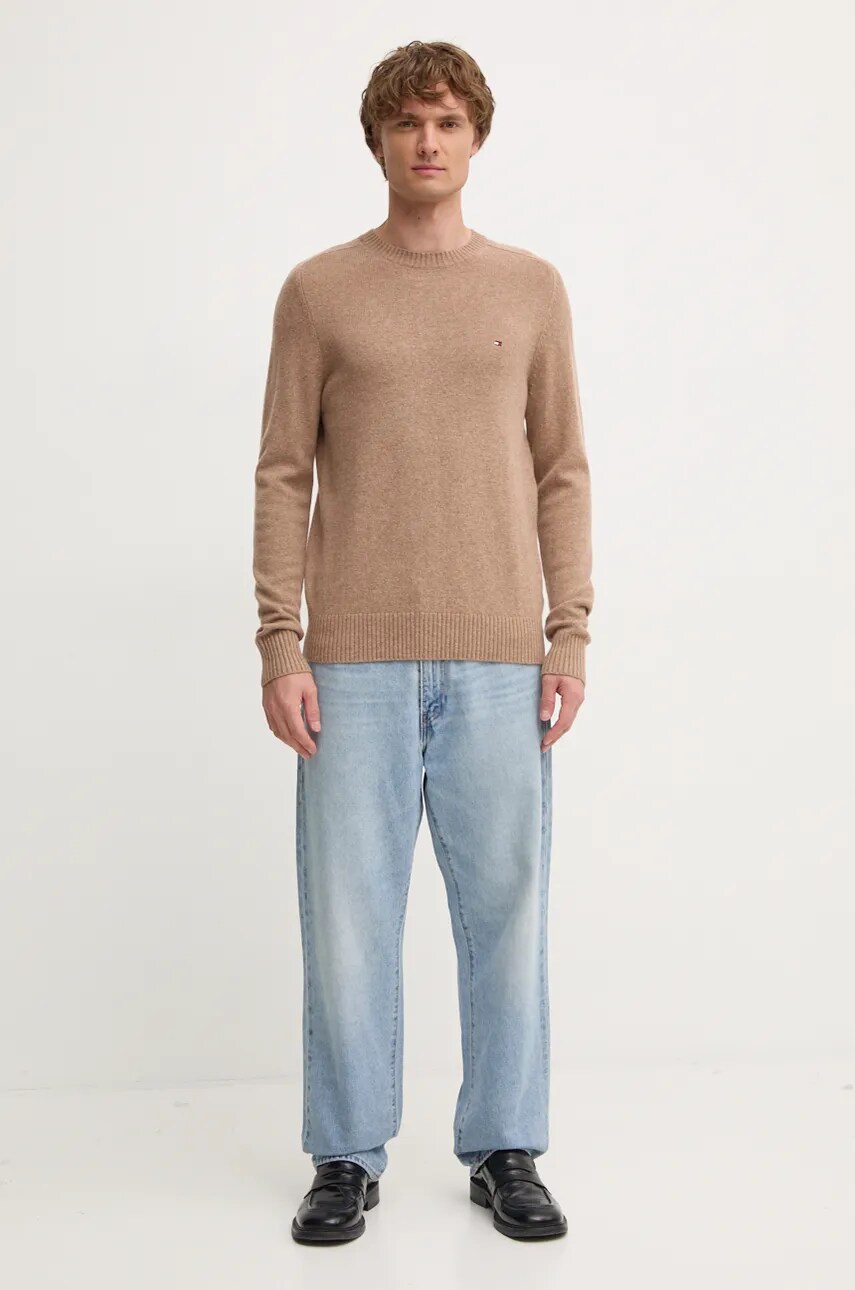 Светр Tommy Hilfiger чоловічий колір бежевий легкий MW0MW36535