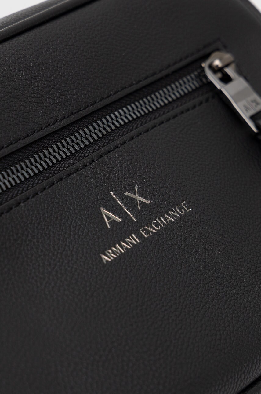 Косметичка Armani Exchange колір чорний