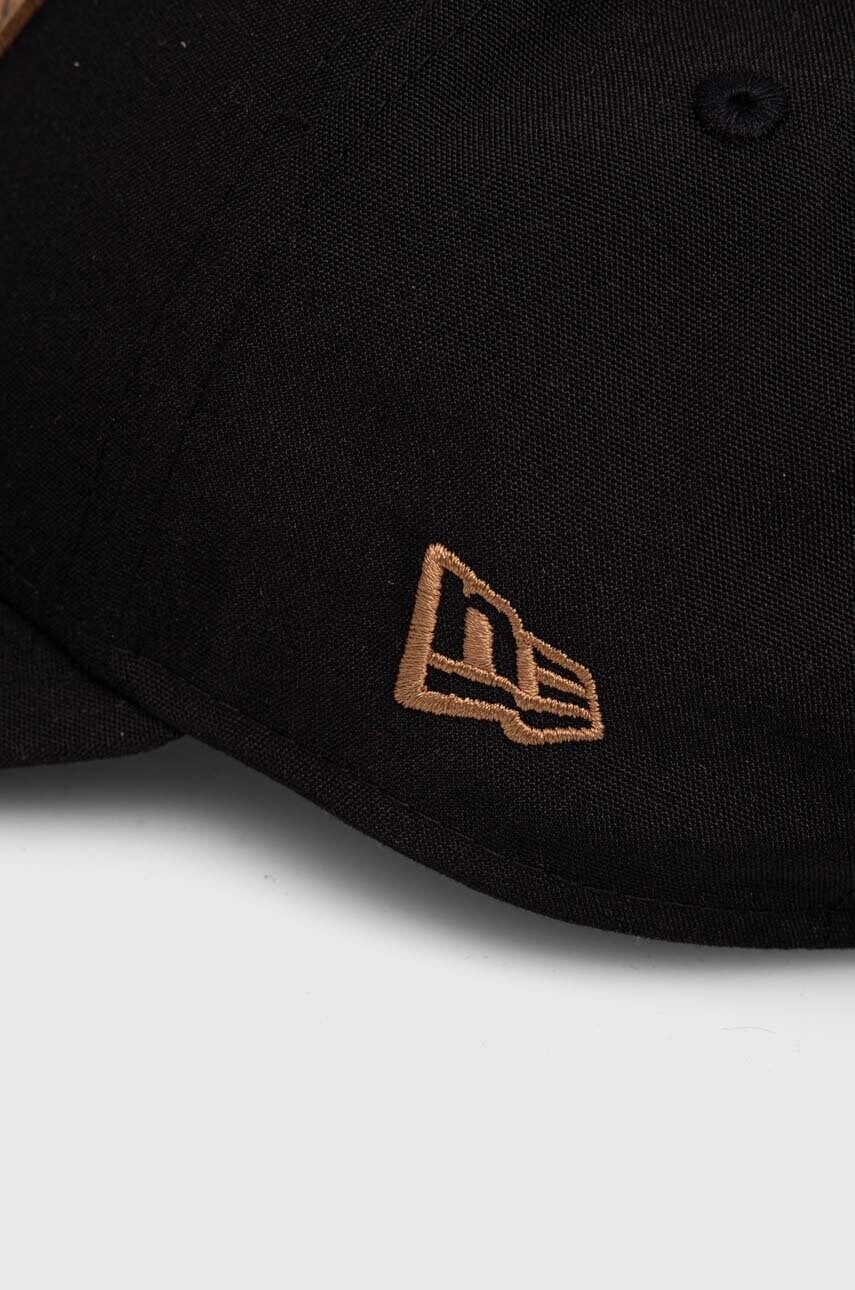 Кепка New Era колір чорний з аплікацією