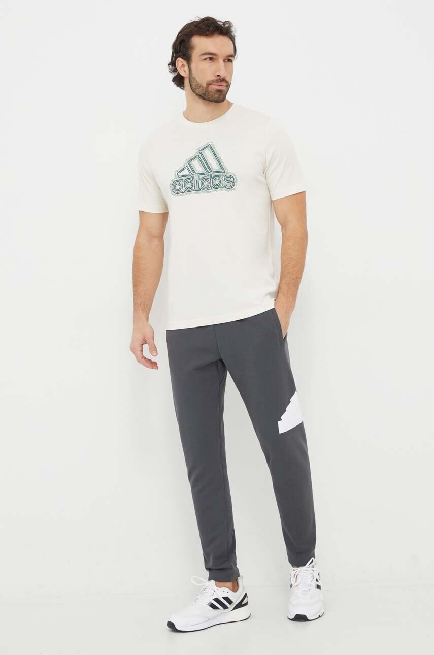 Спортивні штани adidas колір зелений з принтом