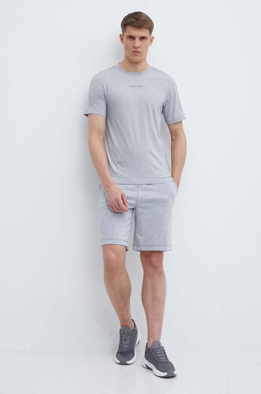 Футболка Calvin Klein Performance чоловічий колір чорний однотонний