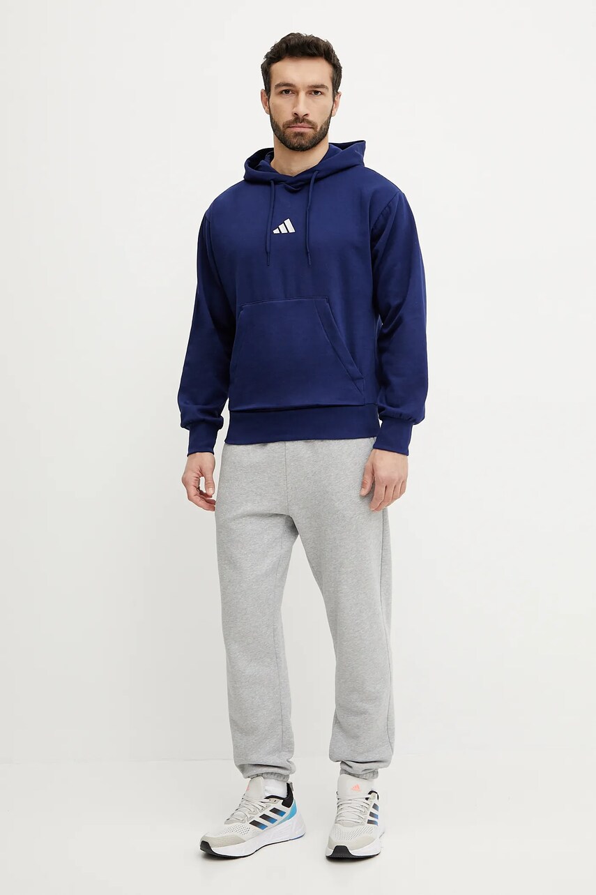 Кофта adidas Feelcozy чоловіча колір синій з капюшоном з аплікацією JE3810