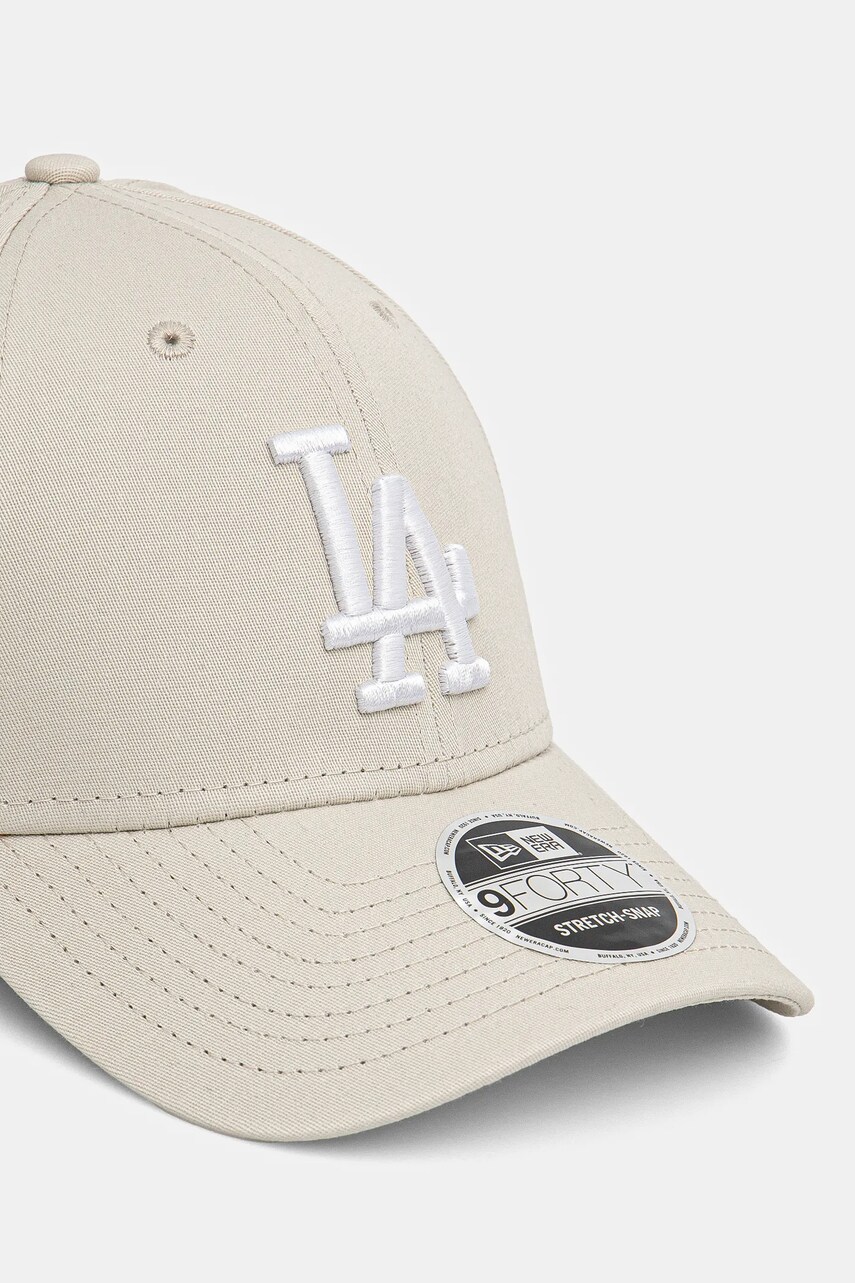 Кепка New Era колір бежевий однотонна 60595166