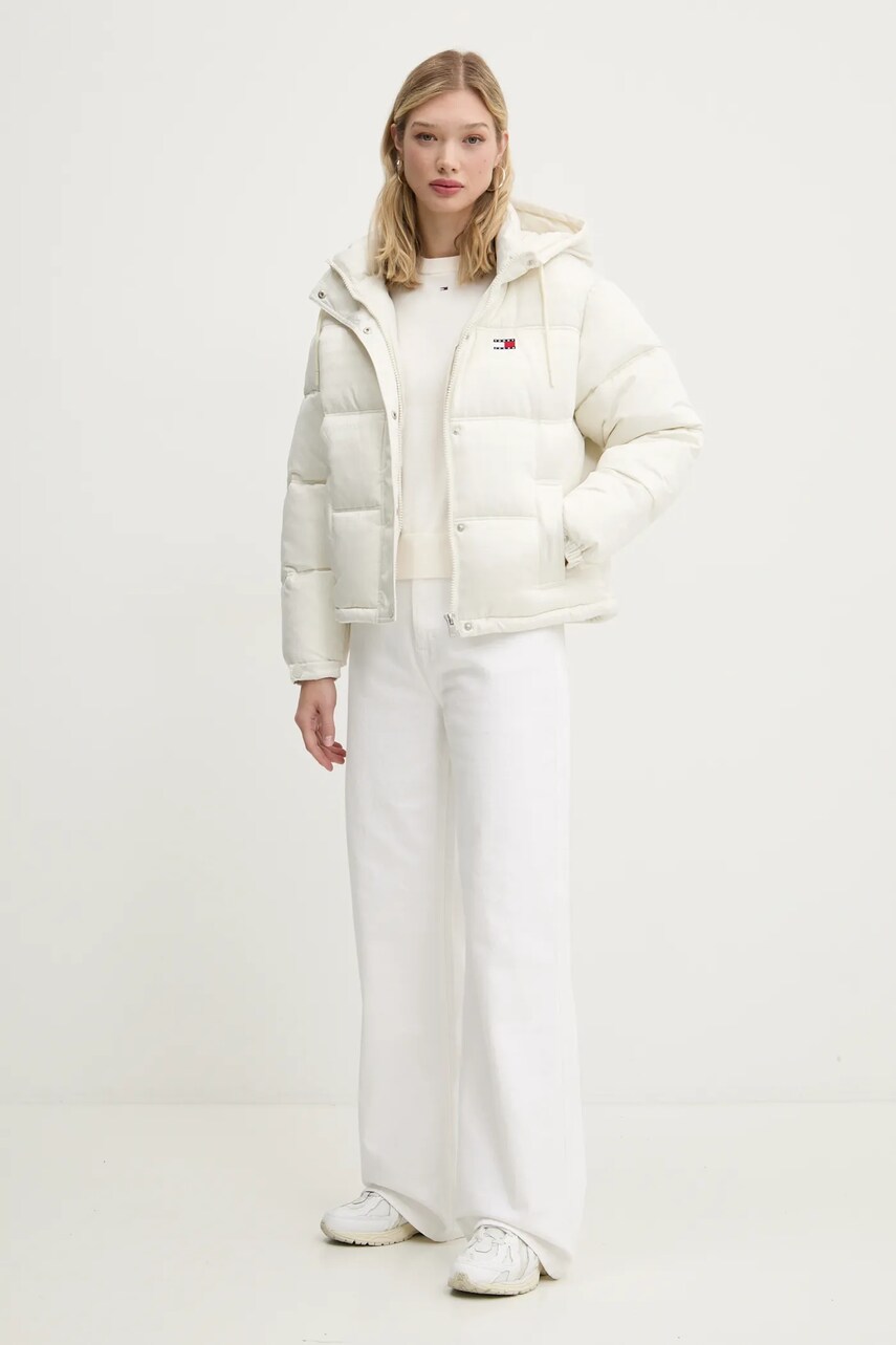 Куртка Tommy Jeans жіноча колір бежевий зимова oversize DW0DW19314