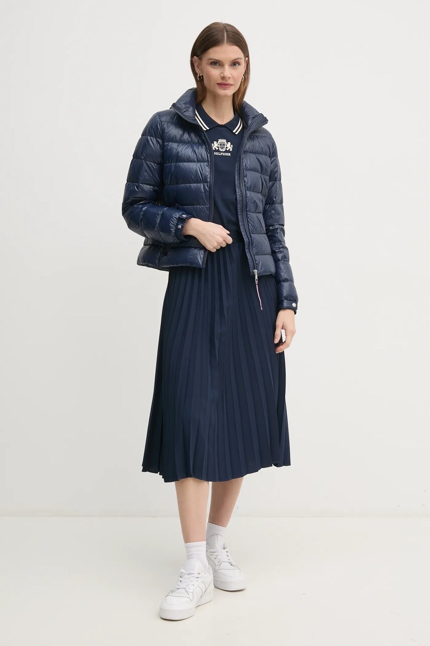 Пухова куртка Tommy Hilfiger жіноча колір синій перехідна WW0WW44980