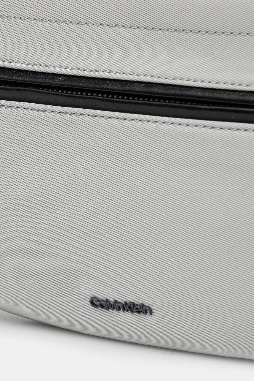 Сумка на пояс Calvin Klein колір сірий K50K512898