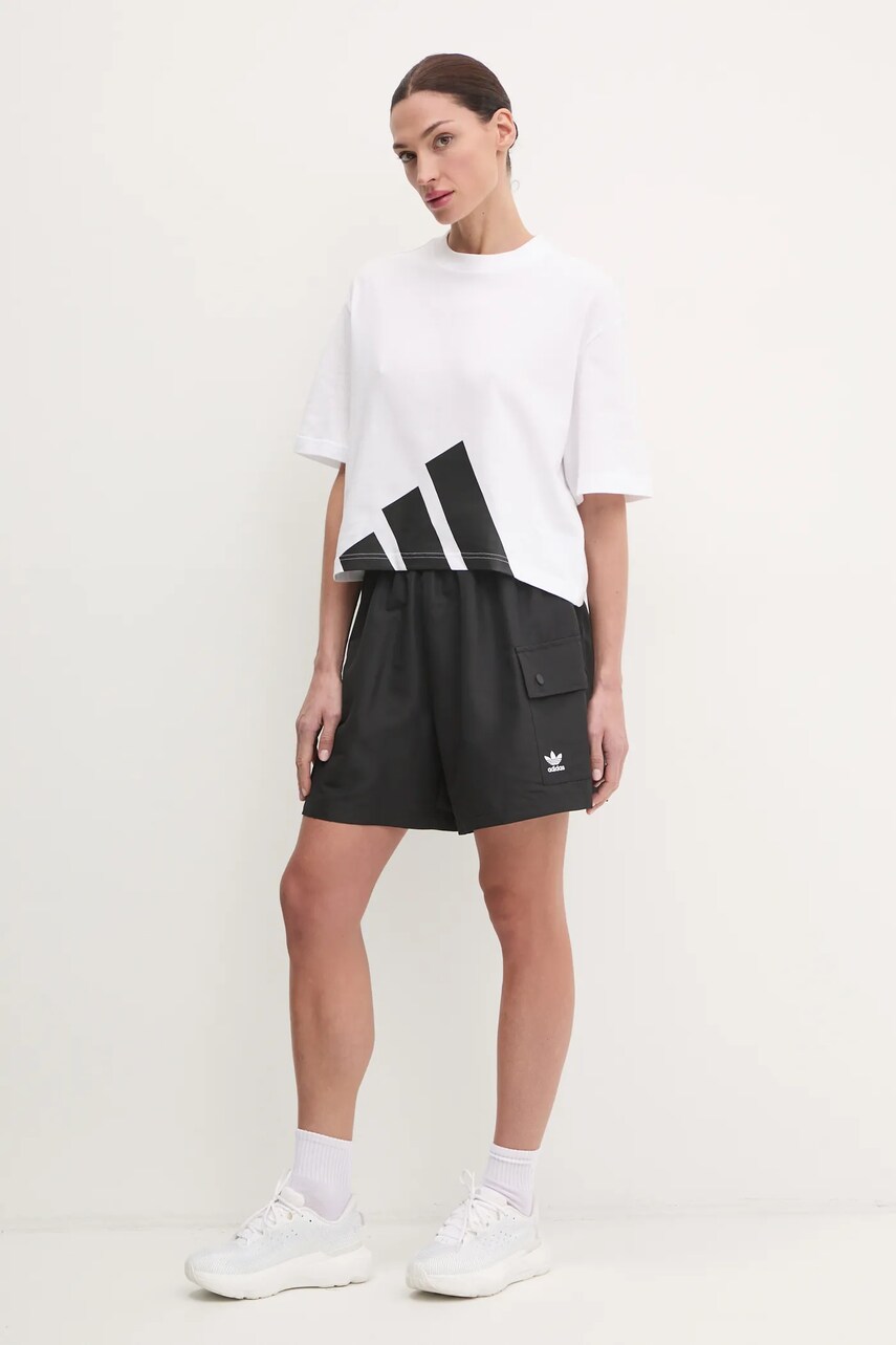 Бавовняна футболка adidas Essentials жіноча колір білий JG8737