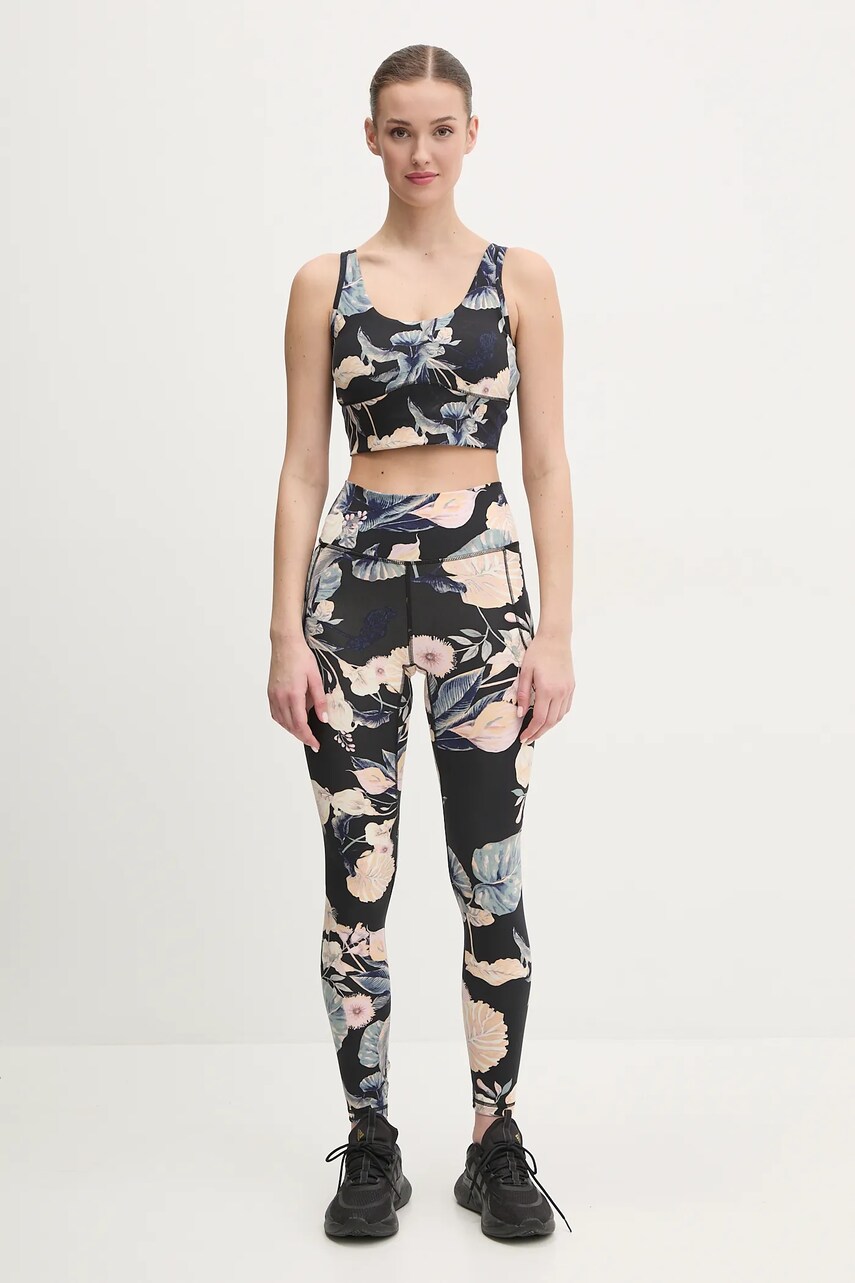 Топ для тренувань Under Armour Meridian колір чорний 1380983