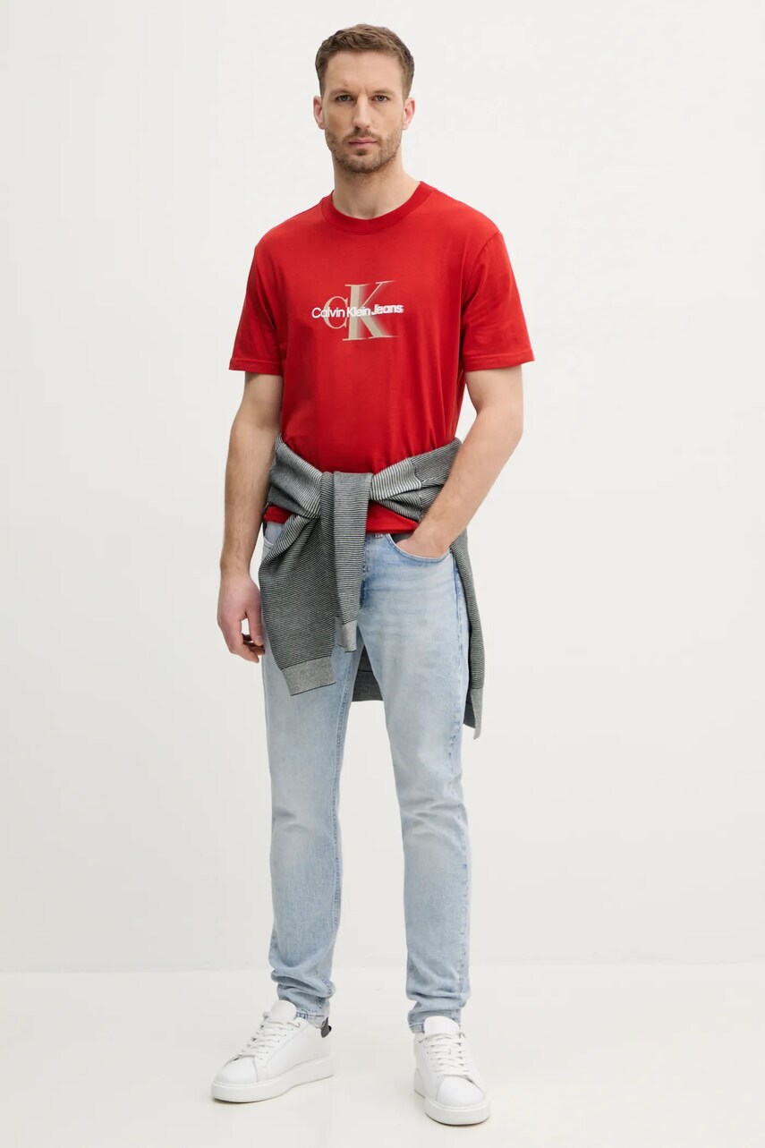 Бавовняна футболка Calvin Klein Jeans чоловіча колір червоний з принтом J30J327471